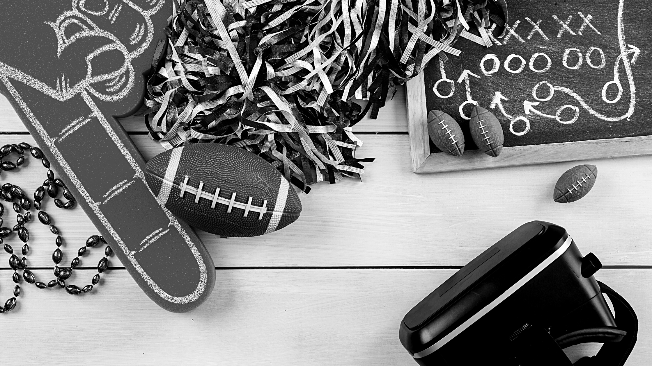4 Steps To Throwing A Great Fantasy Football Draft Party At Your FEC
